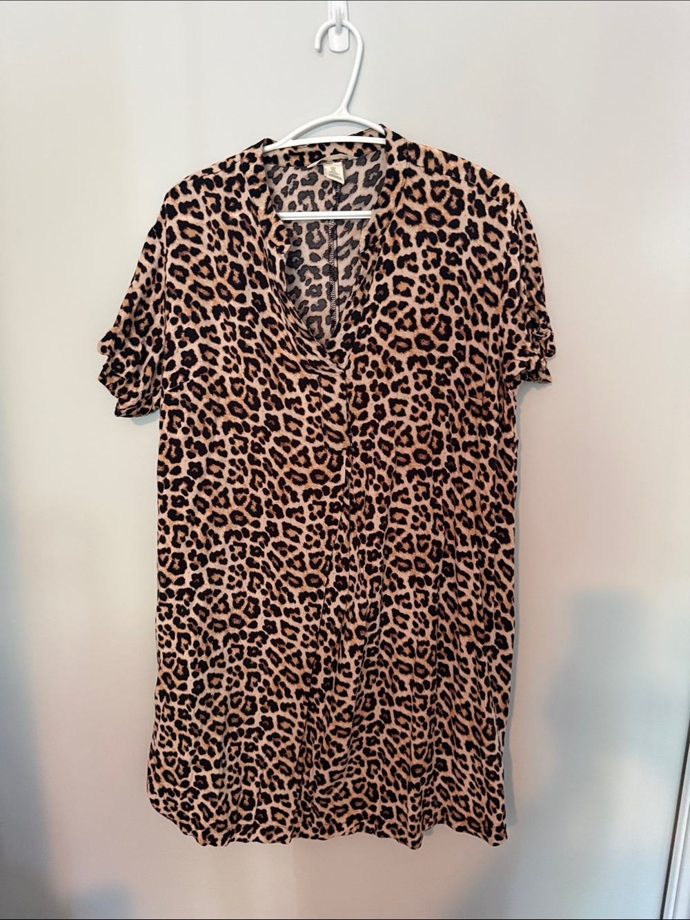 Leopard Print V-Neck Women's swim cover -